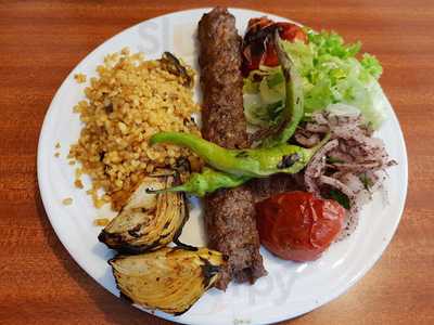 Bizim Dürüm Kebap Salonu