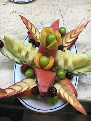 Sirena Pub Restaurant