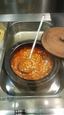 Akdeniz İşkembe Ve Pide Salonu