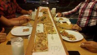 Ovalı Konya Mutfağı