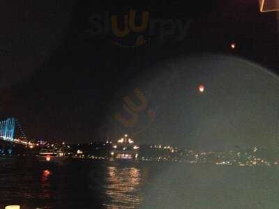Et Cetera On The Bosphorus