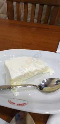 Meşhur Sedef Dönerci