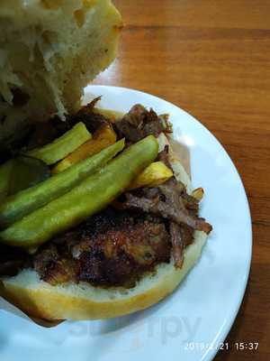 Meşhur Sedef Dönerci