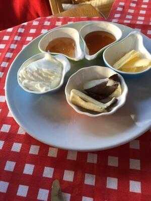 Always Optimist Cafe Restaurant