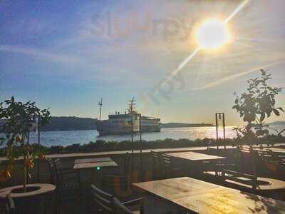 Capricorn Restaurant