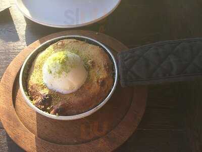 Capricorn Restaurant