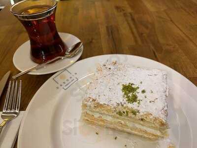 Darchin Sweets & Cakes