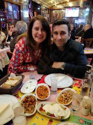 Uçan Balık Market Ve Balık Lokantası