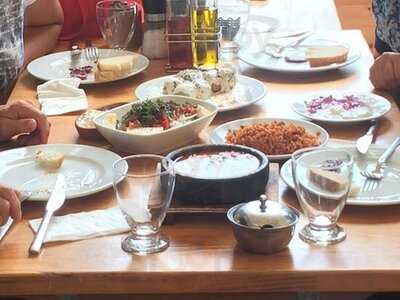 Lipa Köfte & Cevapi