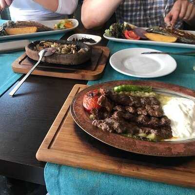 Klas Restaurant Cafe & Bar