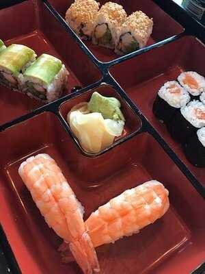 Chinese & Sushi Express