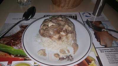 Kadıköy Saray Muhallebicisi