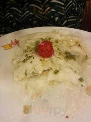 Kadıköy Saray Muhallebicisi