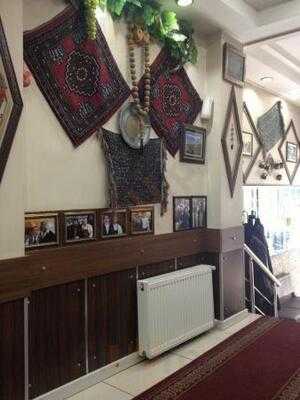 Oz Urfa Kebap & Lahmacun