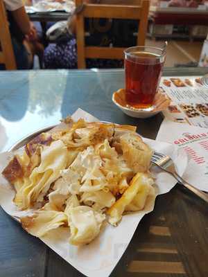 Guloglu Baklava & Borek Salonu