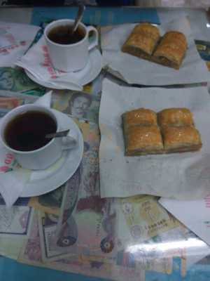 Guloglu Baklava & Borek Salonu
