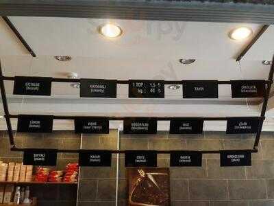 Yusdo Yasar Ustanin Sorbe Ve Dondurmasi