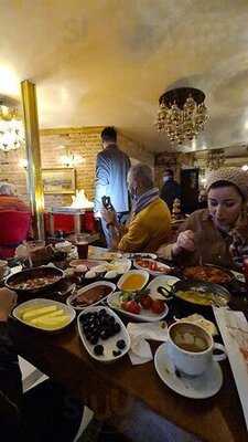 Direklerarası Sofrası