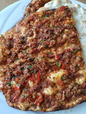 Binbir Tadım Döner