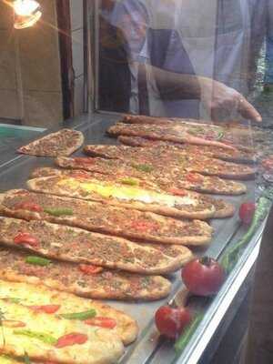 Murat Karadeniz Pide Salonu