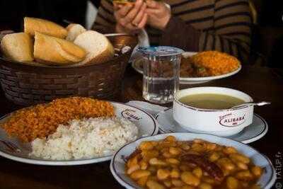 Meshur Selanik Kuru Fasulyecisi