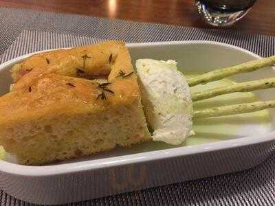 Elements Restaurant & Bar