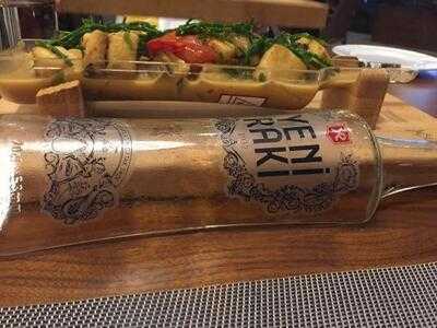 Elements Restaurant & Bar