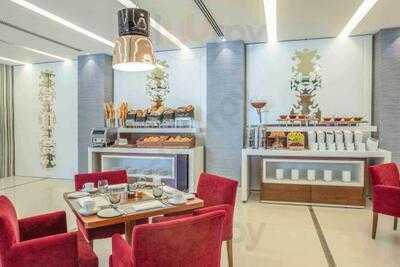 Elements Restaurant & Bar