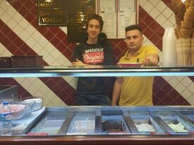 Beşiktaş Roma Dondurmacısı