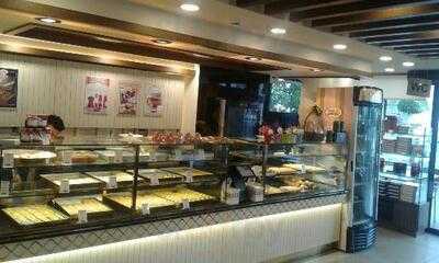 Faruk Güllüoğlu Lara