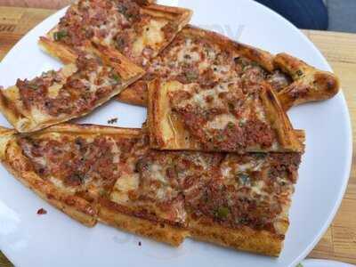 Berat Lahmacun Pide Kebap