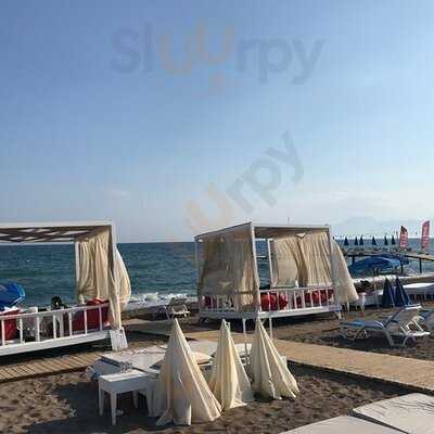 Red & White Beach Restaurant