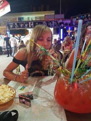 Titanic Restaurant & Cafe Bar