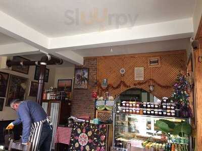 Çınaraltı Mantı & Gözleme