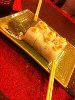 Sushi & Noodle House