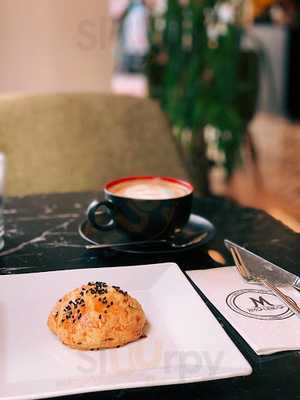 Balkonak Restaurant & Cafe