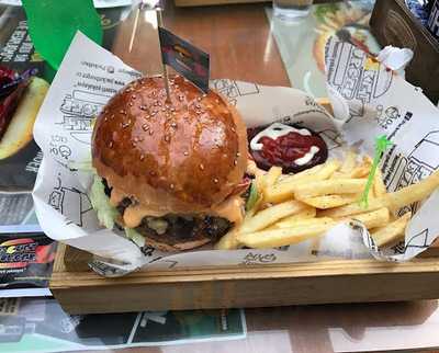 Packet Burger Bahçe