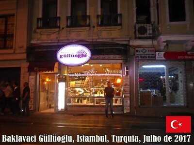 Baklavacı Güllüoğlu