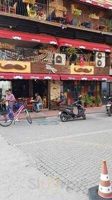 Bayramefendi Osmanlı Kahvecisi