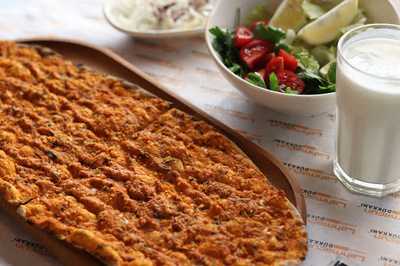 Lahmacun Dükkanı