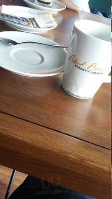 Robert's Coffee
