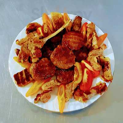 Oruçoğlu Et  Mangal Köy  Kahvaltısı