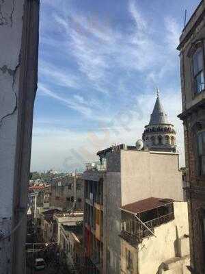 Galatalife Cafe & Restaurant