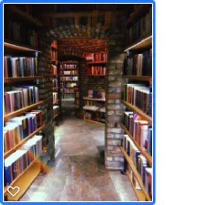 Minoa Bookstore & Cafe