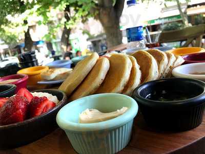 180 Coffee Bakery