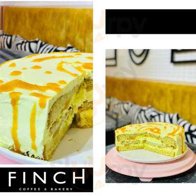 Finch Coffee & Bakery