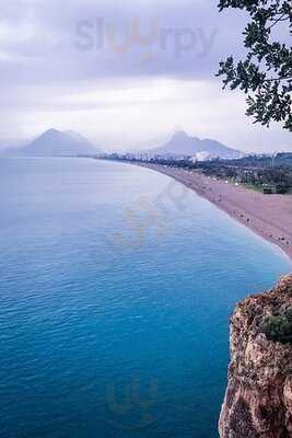 Order Lounge Cafe Bistro