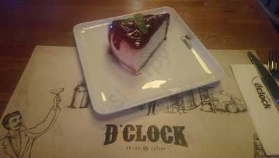 D'clock Pub Drink & Eatery