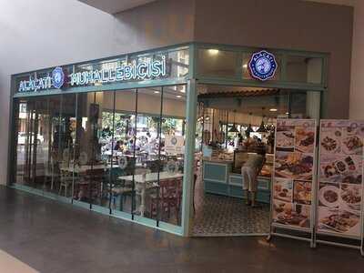 Alaçatı Muhallebicisi