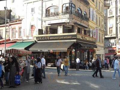 Valide Restaurant Cafe & Pattisseri